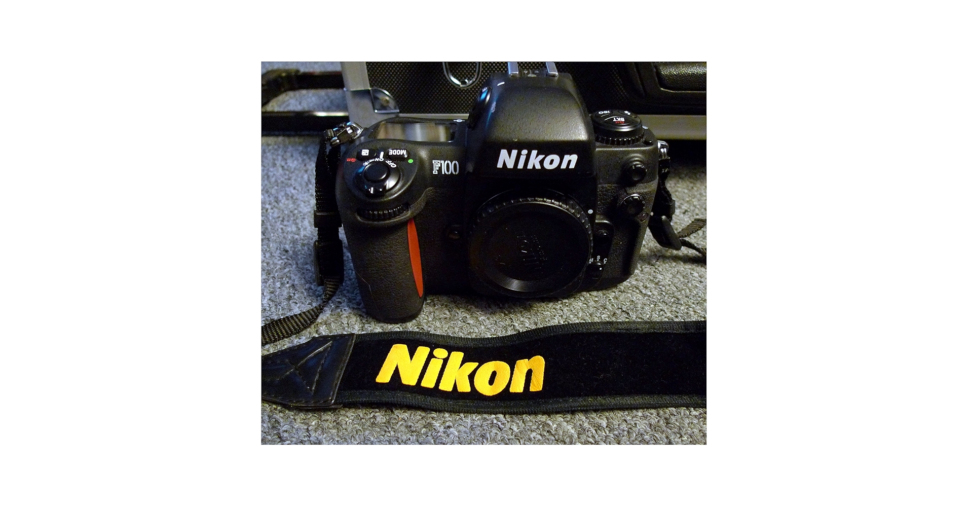 フィルムカメラ nikon F100 body Amazon.com: NIKON F100 35mm SLR Camera Body : Electronics